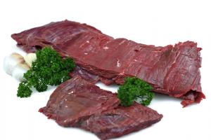 
	1 pi&egrave;ce

	de 650g &agrave; 700g

	Viande longue mais tendre, tr&egrave;s gouteuse, &agrave; d&eacute;guster tout simplement sur le grill.

	&nbsp;Origine&nbsp;:&nbsp;france

	&nbsp;

	&nbsp;Conservation&nbsp;:

	- 7 jours au r&eacute;frig&eacute;rateur... 
