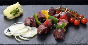 
	Composition : coeur, foie, rognon (possibilit&eacute; de changer la composition sur demande), poivrons.

	&nbsp;

	Viande de boeuf fran&ccedil;aise

	&nbsp;

	Conservation : 7 jours au r&eacute;frig&eacute;rateur dans son emballage sous vide

	&nbsp;&nbsp;&nbsp;&nbsp;&nbsp;&nbsp;&nbsp;&nbsp;&nbsp;&nbsp;&nbsp;&nbsp;&nbsp;&nbsp;&nbsp;&nbsp;&nbsp;&nbsp;&nbsp;&nbsp;&nbsp;&nbsp;&nbsp;&nbsp;&nbsp;&nbsp;&nbsp;... 